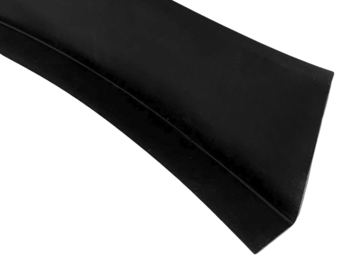 PVC Weichsockelleiste als Übergang zwischen Wand und Boden
